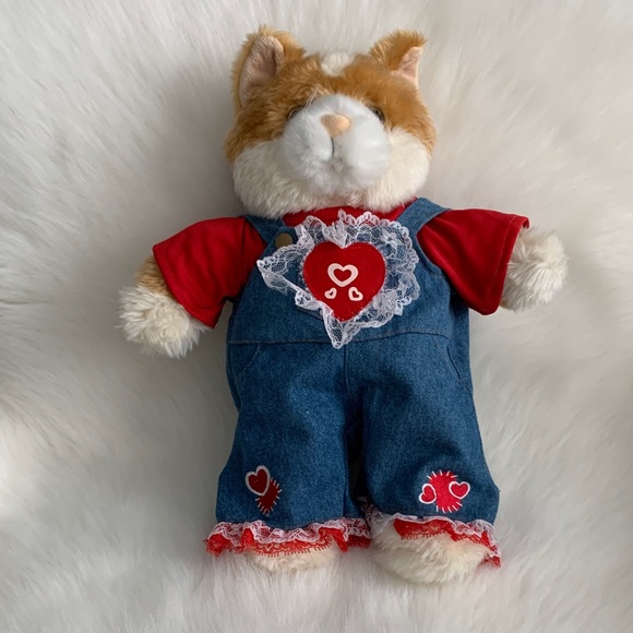 Adorable Plush Cat Toy with Heart Design Denim Outfit - Picture 1 of 3